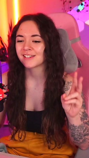 Allow viewers to change your lights using channel points, boosting your watch time! #lumiastream #streamlighting #streamertips #streamerthings