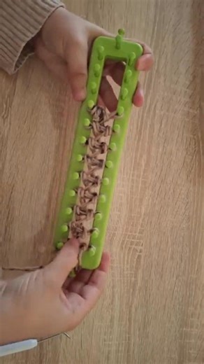 Knitting loom for beginners step by step #cricket #knitting #scarf | Knitting loom scarf