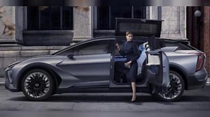 敢和保时捷“硬刚”的国产车，高合HiPhiX均价70万，销量同级第一 #懂车帝 #带你懂车 #男人的梦想