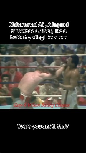 #Muhammadali #boxing #entertainment #sports #fans are you a Muhammad Ali fan and if so, what is your most memorable fight and who was it with? Trivia question do you know how many times Ali lost heavyweight champion of the world and accomplished it and got it back? Do you know how many times