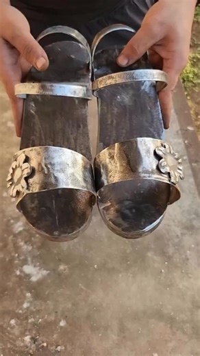 code.micky on Instagram: "Special package for Ghanaian ladies🤣🤣🤣"