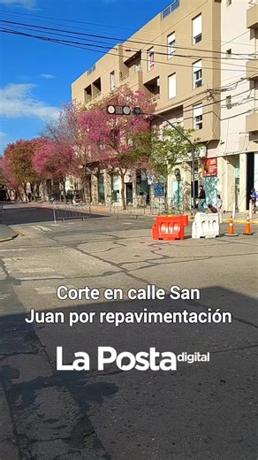 La Posta Digital | El municipio de Villa María, en el marco del Programa 400 cuadras de Pavimento, cortó la calle San Juan para hacer efectivo el trabajo. Se... | Instagram