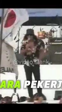 Slank live concert Semarang..#slankindonesia #slank #slankers #music #slankstory #liriklagu #potlot