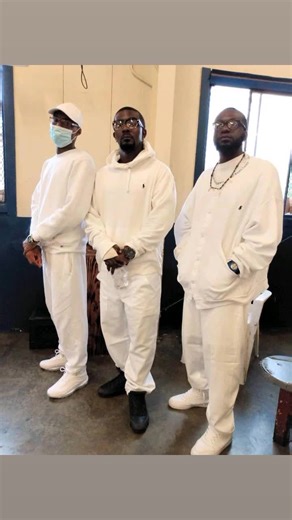 T (@myflavor_60)’s videos with Feel The Same Way (feat. Moneybagg Yo) - Rod Wave