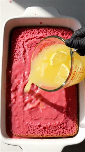 Strawberry Lemonade Poke Cake - Summer's Favorite Dessert! 🍓🍋