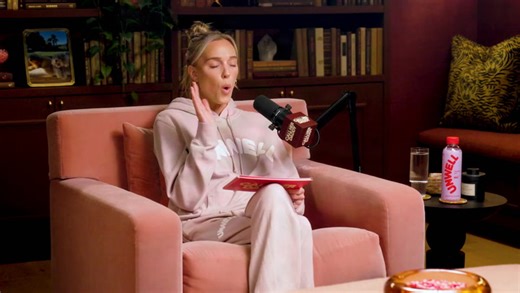 Former Nickelodeon Star Says ‘Creepy’ Relationship Began on Set