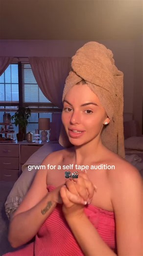 AMANDA on Instagram: "2026 sounds like chasing our dreams and never giving up!!!! wish me luck i love you ☺️ • @magicmoleculeinc hyperchlorous acid spray • @loccitane premiers rayons whipped body cream • @paulaschoice pro collagen peptide plumping moisturizer • @makeuprevolution multi use complexion palette (shade light) • @nyxcosmetics lip liner (shade nude truffle) • @lovingtanofficial 2 hr express in dark"