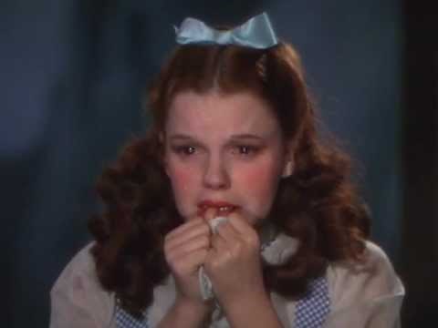Judy Garland as Dorothy (The Wizard of Oz) - by JudyGarlandAsDorothy.com