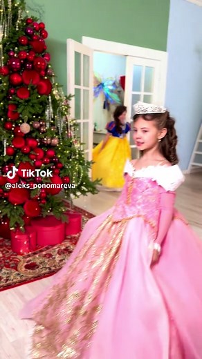 Cinderella Costume Ideas for Enchanting Parties