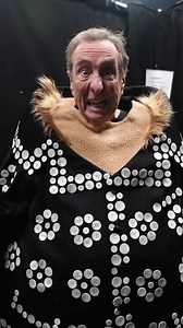 #EricIdle is lookin' *sharp* as #HedgehogMask! 🦔 #TheMaskedSinger