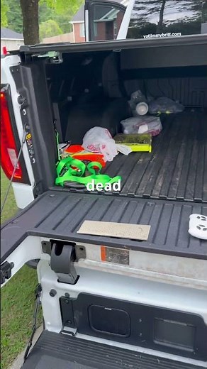 2026 AT4 kicker tailgate speaker not working. Any suggestions? Less than 10k miles. #at4 #2026gmc #