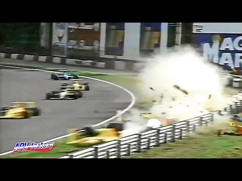 Derek Warwick Big Crash 1990 F1 Italy