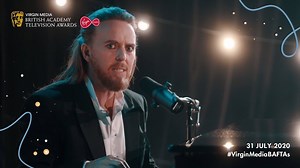 ‘𝘛𝘰 𝘢𝘭𝘭 𝘺𝘰𝘶 𝘤𝘭𝘦𝘷𝘦𝘳 𝘯𝘰𝘮𝘪𝘯𝘦𝘦𝘴, 𝘐 𝘩𝘰𝘱𝘦 𝘺𝘰𝘶’𝘳𝘦 𝘷𝘦𝘳𝘺 𝘷𝘦𝘳𝘺 𝘱𝘭𝘦𝘢𝘴𝘦𝘥. 𝘐’𝘮 𝘯𝘰𝘵 𝘣𝘪𝘵𝘵𝘦𝘳 𝘵𝘩𝘢𝘵 𝘮𝘺 𝘴𝘩𝘰𝘸 𝘸𝘢𝘴𝘯’𝘵 𝘯𝘰𝘮𝘪𝘯𝘢𝘵𝘦𝘥' Tim Minchin opens the #VirginMediaBAFTAs with an epic anthem for the times! | BAFTA