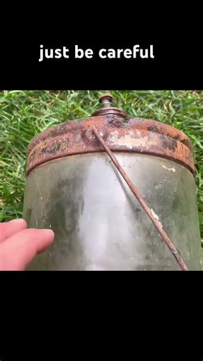 Let’s save it! #antiques #oil #collecting #oillamp ￼