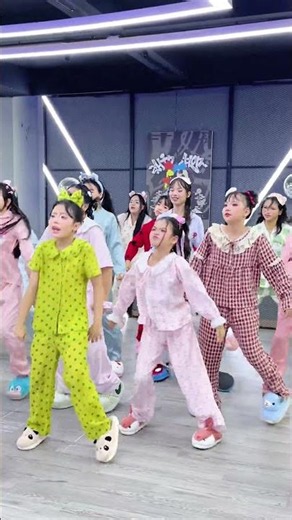 Team Pajamas rocks the Dai Dai challenge feat. Diana Belitskay! DARE TO JOIN? 😱🔥