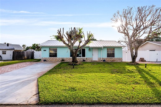 8675 SE Keathley, Hobe Sound, FL 33455 - MLS B26014251 - Coldwell Banker