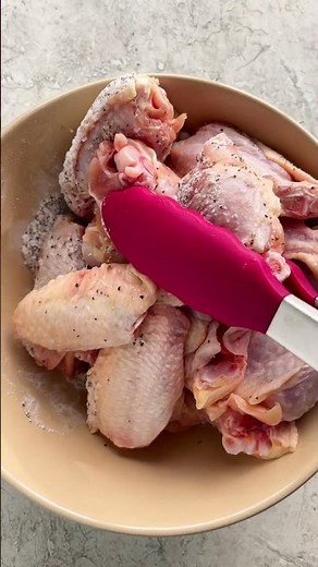 How to Make Easy and Flavorful Lemon Pepper Chicken Wings!