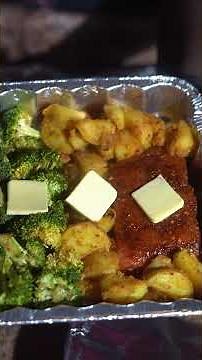 Salmon Potato & Broccli Foil Pan
