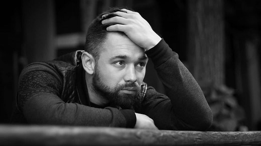 10 Reasons Why You’re Not Happy Even If You Have Everything In Life