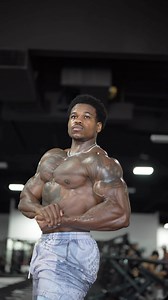 Been Different 🦍 Not bragging, just facts. #muscles #fitness #gym #exercise #workout #workoutmotivation #fitnessmotivation #fitfam #posing | Mark Robinson