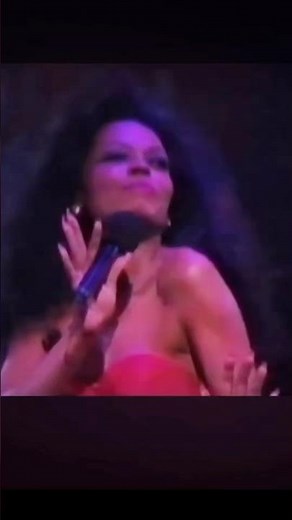 Mrs.Diana Ross A Love Hangover 😍
