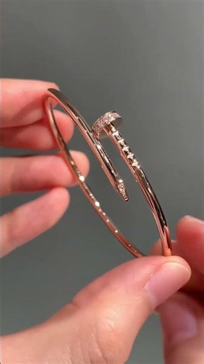 How to open Cartier Small Juste Un Clou Nail Bracelet?