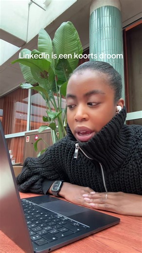 Hebben jullie LinkedIn premium? I need to know. And why..
