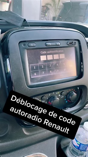 Cómo recuperar y configurar el código de radio Renault