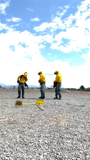 Understanding how to quickly deploy an emergency fire shelter could save your life in a wildfire. How’d the recruits do?#wildfire #shelter #recruits | Spokane Valley Fire Department
