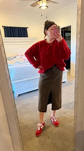 19 reactions | Quite possibly my favorite combo ever  Sweater: Target linked in my LTK Skirt + shoes: The Willow Boutique #sweater #sweaterweather #leopard #skirt #midsizefashion #shopthewillowbtq | Niki Huffman | Facebook