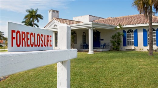 Zombie Foreclosures Are Rising—These Midwest Metros Are Hardest Hit