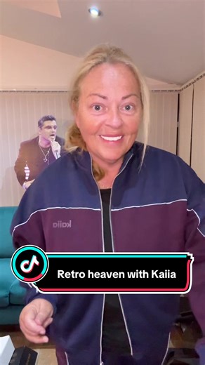 Oh my Lordy check out my new retro tracksuit, I’m just a bit obsessed 🤩 #tracksuit #joggers #activewear #retro @kaiiathelabel