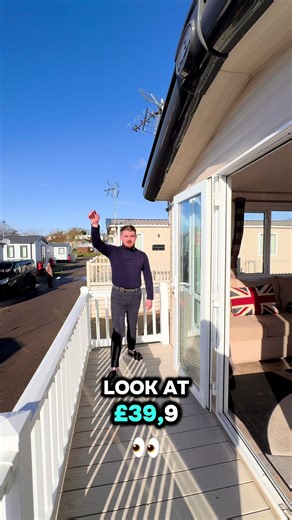 Lakeside Holiday Static Caravan with Private Parking