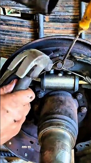 Drum Brake Spring Installation Guide#shorts #satisfying #repairs #mechanic #welding
