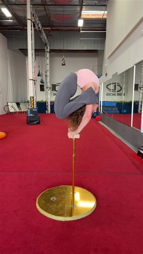 Sofie Dossi: Mastering Contortion and Hand Balancing