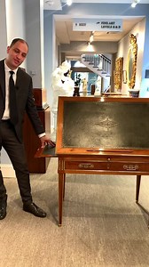 This Louis XVI-era table à la tronchin designed by Pierre Garnier and crafted of fine mahogany exudes the finest qualities of the early neoclassical movement. Named after Swiss physician Théodore Tronchin, a table à la tronchin was intended to embrace the ideals of its namesake, who argued against sedentary lifestyles and excessive sleep. This particular example can be positioned to allow a user to read, draw or write from both standing and seated positions, encouraging movement throughout the d