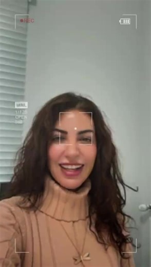 لما أطلب رأيك، مش معناته إني طالبة قسوة. أنا طالبة أتعلم وأكبر. في فرق كبير بين نقد يوجّع ونقد يبني. بلشي بلطف، احكي الصراحة بس باحترام ، وختمي بدعم. هيك التطوّر بصير آمن. وهيك النقد بصير نعمة � When I ask for your opinion, I’m not asking to be torn down. I’m asking to grow. There’s a big difference between criticism that hurts and feedback that builds. Start with kindness. Be honest with care. End with support. That’s how growth feels safe. That’s the sandwich method. 🥪✨