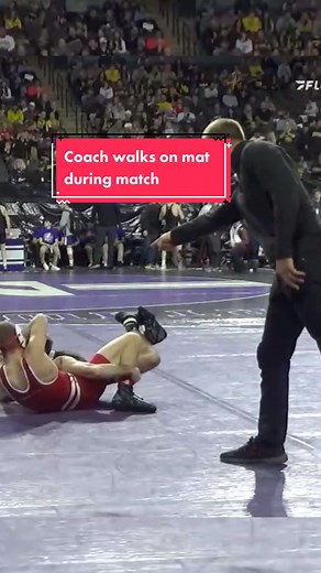 Gross kick to spladle. #collegewrestling #collegewrestler #usawrestling #flowrestling #usawrestler #wrestlingscramble