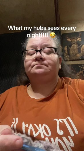 Funny Crochet Moments: What My Hubs Sees Every Night