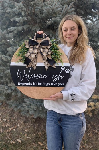 Funny Dog Welcome Door Hanger | Rustic Farmhouse Pet Decor Sign - Etsy