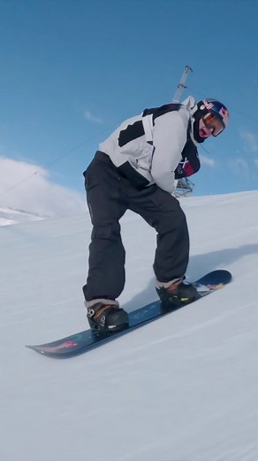 So sieht der Slopestyle Kurs bei den Laax Open 2023 aus 🤩 Voici la course de slopestyle des Laax Open 2023 #redbullswitzerland