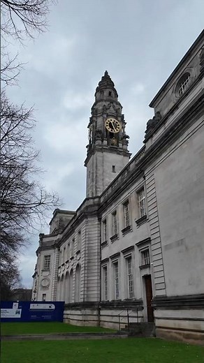 📍 Cardiff City Hall, Cardiff