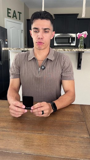 23K views · 79 reactions | Your pocket-sized AI assistant for every meeting, lecture, or brainstorm. AuroNote™ captures, transcribes, and organizes your thoughts—while you stay in the moment. ️ Live transcription + summaries in 256 languages 易 Auto mind maps & action points  Crystal-clear audio, even in loud spaces  Ultra-slim, wireless design  12 hours of non-stop recording One tap. Total clarity. | Auro | Facebook