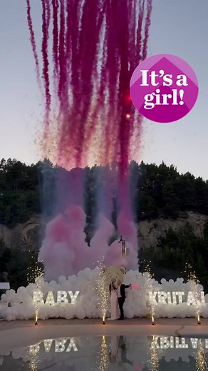 Its a girl 💕 By Iris Lights.al