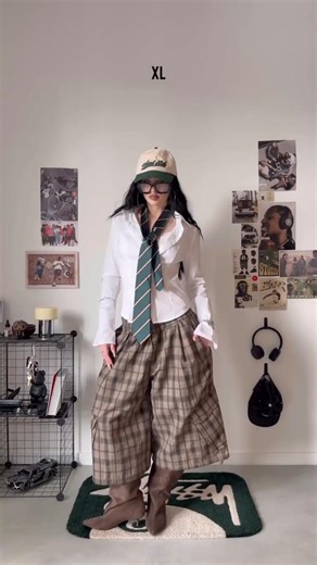 What size do you wear 🤔🧐?...