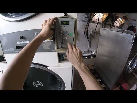 Programming a Huebsch HTT and Speed Queen STT 30lb and 50lb Capacity Dryers.