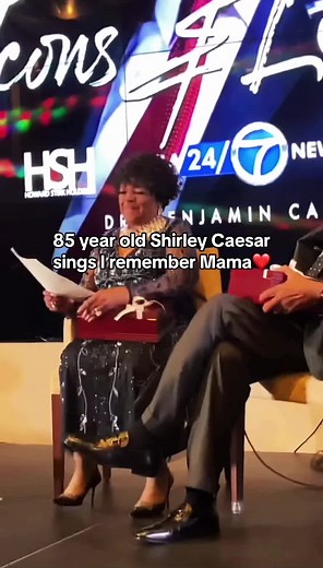 Shirley Caesar Gospel Performance: I Remember Mama
