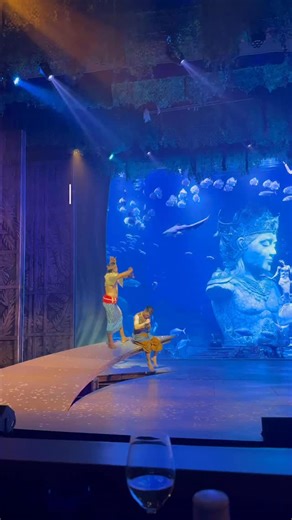 Submerge on Instagram: "Our Bali underwater modeling workshop participants got the ultimate experience at Varuna Bali! First, a magical dinner and live performance, then exclusive access to step behind the glass for underwater photoshoots in their tank. 🌊📸 Moments like these are what make our workshops unforgettable: art, culture, and once-in-a-lifetime opportunities beneath the surface. 💫 Ready to dive in? 🐠Upcoming Workshops: Dubai: April 14-16, 2026 - now booking! Maldives: April 18-25 - 