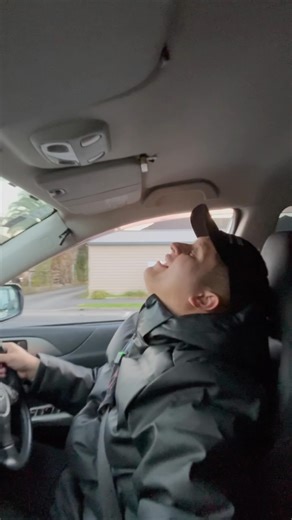 “Tourette’s vs Driving!” Enjoy the ups and downs of what it’s like living with a curious disability Tourette’s Syndrome. It’s always a laugh. 😆 | Uncle Tics