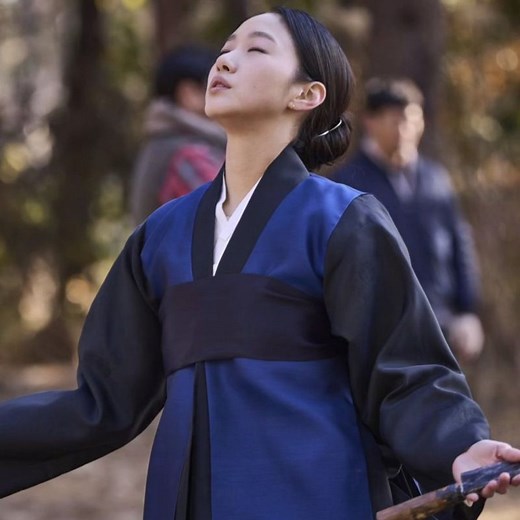 Best movies and TV shows starring 'Exhuma' actress Kim Go-eun